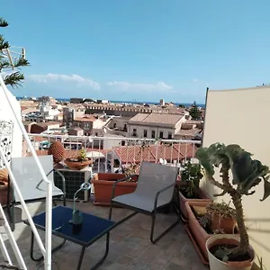 Pensión Pixys, Palermo